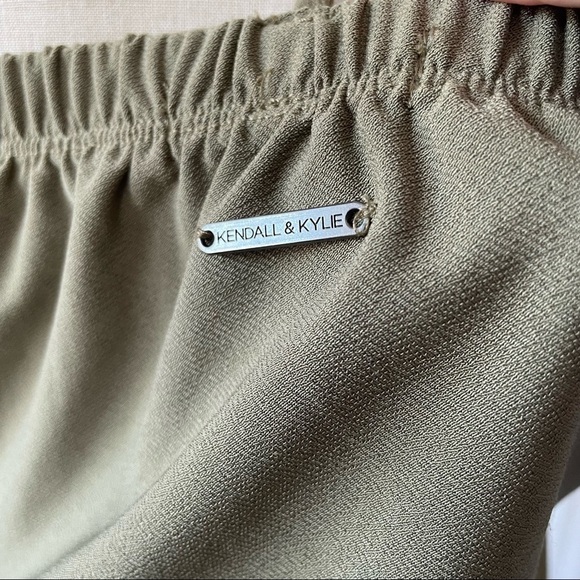 Kendall  & Kylie green sleeveless dressy string tank top with elastic waist - Picture 8 of 10